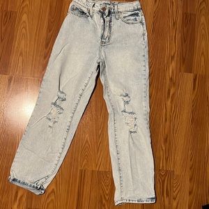 Universal thread jeans